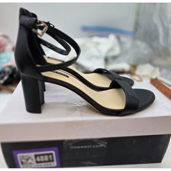 Nine West Black Faux Leather Open-Toe Ankle Strap Heels - Womens Size 8 - Picture 5 of 7